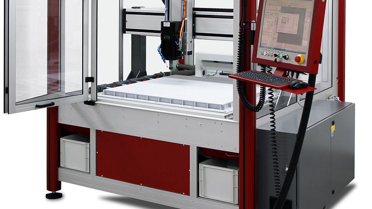 FLATCOM en CNC-maskin som enkelt kan anpassas för en mängd automatiseringsbehov. 