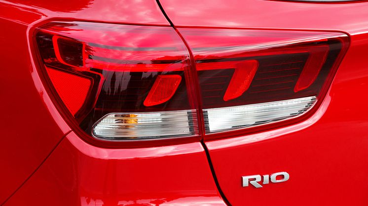 Nya Kia Rio detalj bakljus