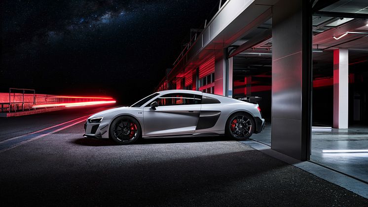 Audi R8 Coupé V10 GT RWD (Suzukagrå)