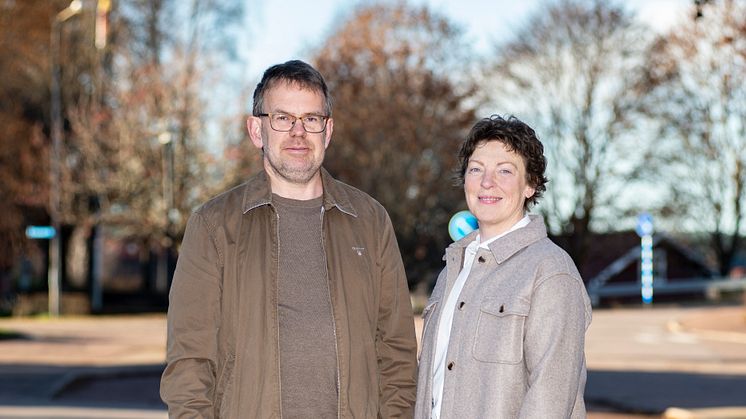 Per-Olof Henriksson och Pernilla Nykvist startar HusmanHagberg i Hagfors.
