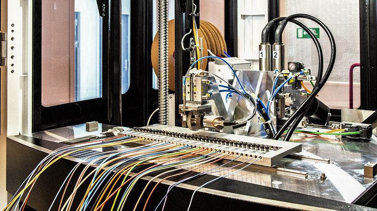 FH Automations nye Wire Terminal WT 36 kan automatisk og uden efterbehandling håndtere 36 forskellige ledninger med et tværsnit på 0,5 mm² til 2,5 mm². 