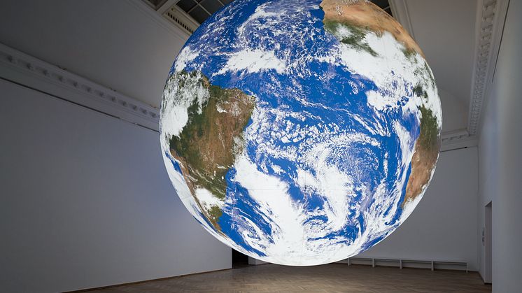 Luke Jerram, Gaia, 2018