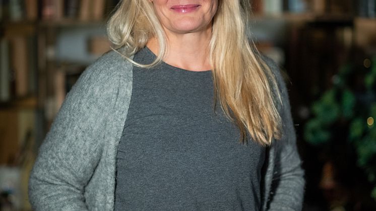 Karakterportrett Snøsøstera