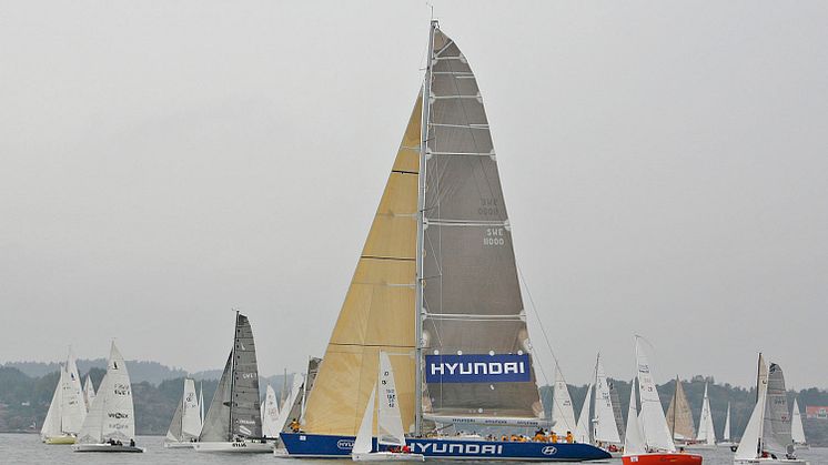 En av världens största segelbåtar till Lysekil idag, sedan vidare mot Marstrand och Tjörn