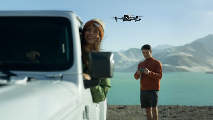 DJI Air 3S-lifestyle-photos-1.jpg