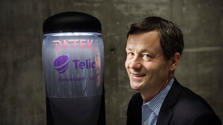 Datek Light Control og Telia har utviklet en prototype for smart utebelysning ved hjelp av den nye teknologien for tingenes internett, NB-IoT. Datek har stand under denne ukens Nordic Edge Expo, der løsningen presenteres.Foto: Marie von Krogh/Datek  
