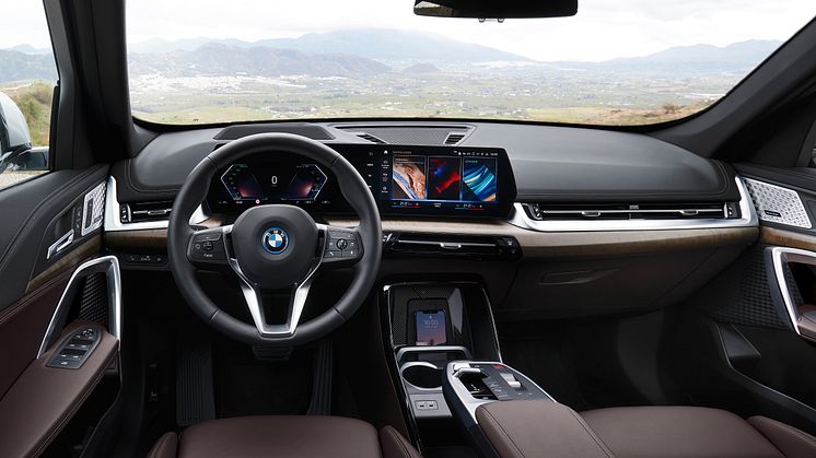 BMW iX1 xDrive30
