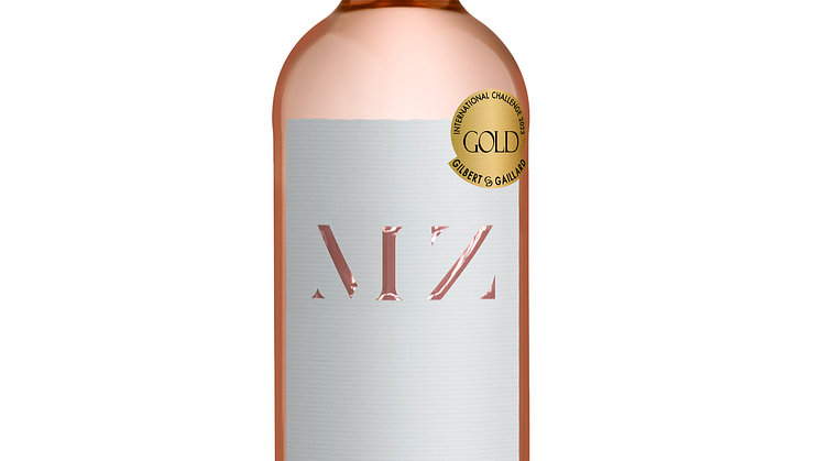 Guldmedalj till Hola MZ Rosé by Måns Zelmerlöw på Gilbert & Gaillards International Wines Challenge