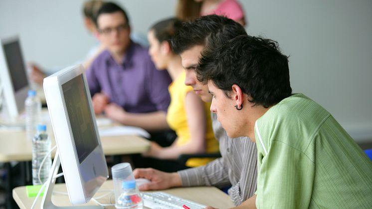 Hogias arbete med skolor uppmärksammas