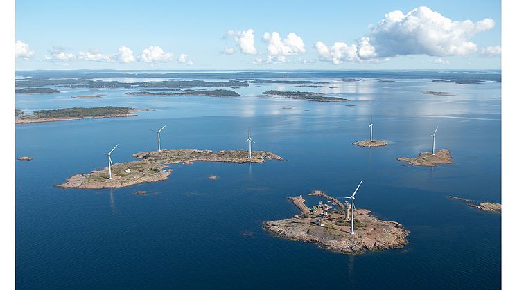 Orkla pienentää ilmastovaikutustaan – Taffelin ja Oolannin tehtaalla siirrytään tuulivoimalla tuotettuun sähköön