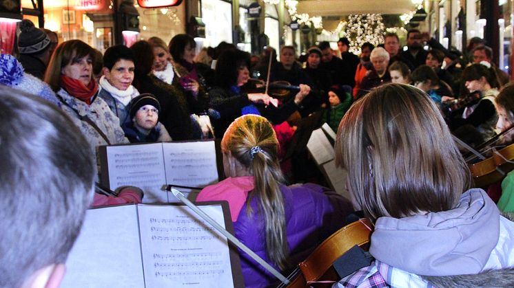Der Bärenherz-Weihnachtsstand: Eine gelungene Veranstaltung in der Mädler-Passage