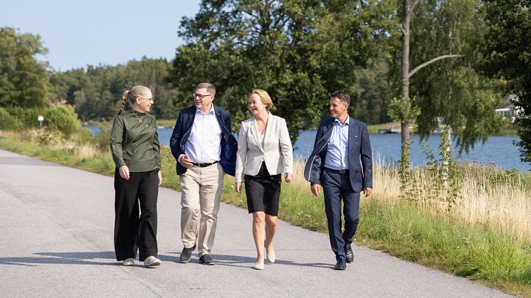 Milla Rydstrand (MP), Per Lodenius (C), Ulrika Falk (S) och Robert Beronius (L).