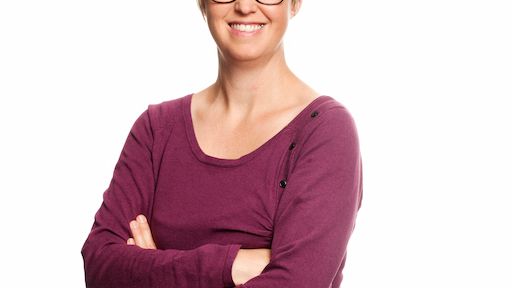 Statsvetaren Lisa Pelling inleder höstens populärvetenskapliga caféer på Högskolan i Skövde