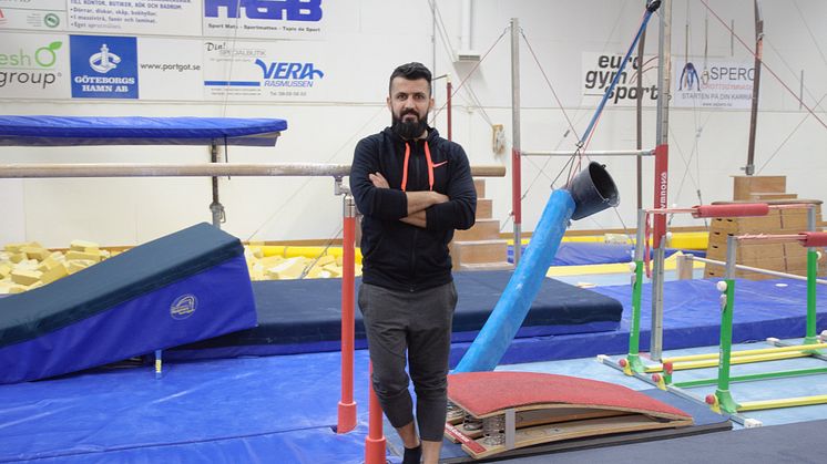 Hemen Kurda är grundare, ordförande och tränare i Göteborg Power Gymnastics.