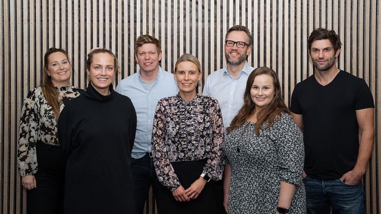 Årets jury, fra venstre Vikki Nathalie Walle-Hansen, Monica Solberg, Roy Andre Tollefsen, Kristin Dahl Hoffmann (juryleder), Torkel Johannessen, Ingvild Moen og Arnulf Refsnes