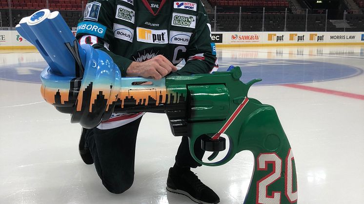 The Non-Violence Project Foundation (NVPF) announces two new Ambassadors - New York Rangers' Henrik Lundqvist and HC Frölunda's Joel Lundqvist.