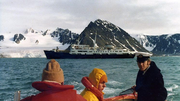 Svalbard-MS Lofoten-09511- Photo Hurtigruten Norway Hurtigrutemuseet