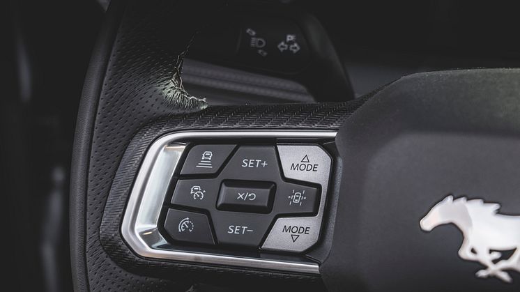 2024_FORD_MUSTANG_CONVERTIBLE_ 18