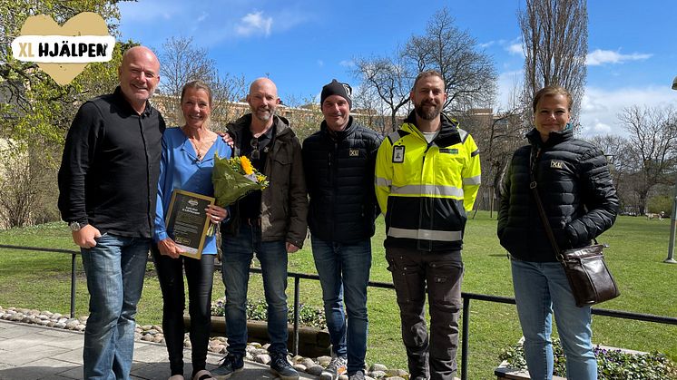 Från vänster, Hans Fahlén, Kersti Eriksson, Verksamhetschef Afasi Center Sthlm, Daniel Björkén, Proffssäljare XL-BYGG Täby, Mischa Moszkowicz, Marknadschef XL-BYGG,  Torbjörn Pedersén, Byggfast AB och Maria Mellström, Projektledare XL-BYGG