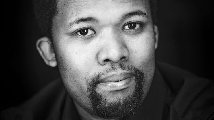 Luthando Qave porträtt.jpg