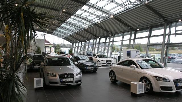 Audi-bilhall