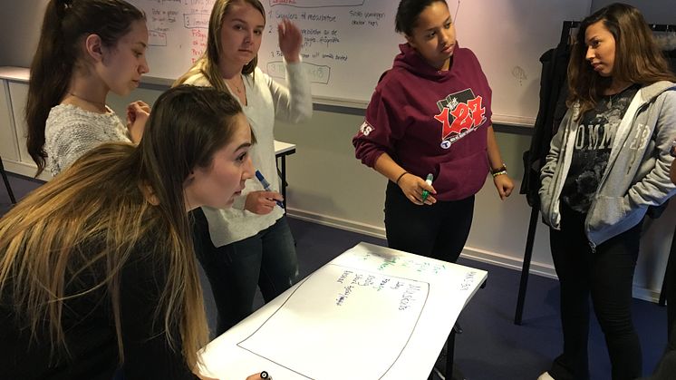 ​”Learning by orten”: Scouterna och fritidsgården GUTS i gemensam utbildning för att öppna upp föreningslivet för fler
