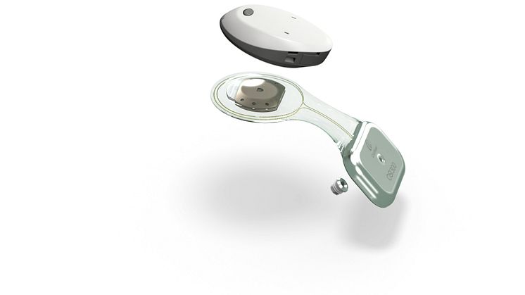 Bestes Hören und bestens gerüstet für MRT-Untersuchungen – die neue Generation des Cochlear™ Osia® Systems, bestehend aus dem Osia 2(I) Soundprozessor sowie dem OSI300 Implantat (Foto: Cochlear Ltd.)