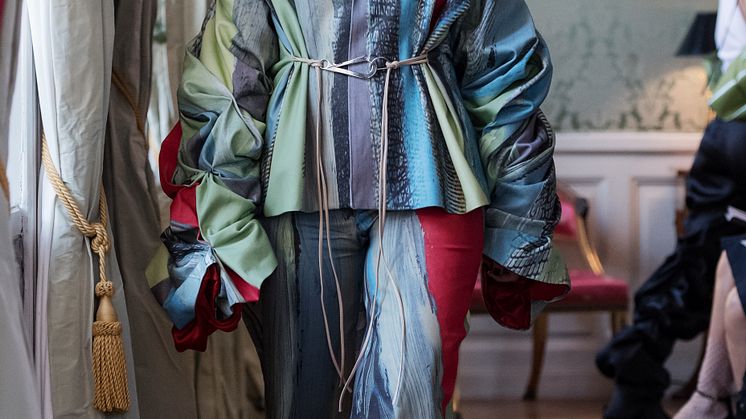 Distorted Emotions – Felicia Åström