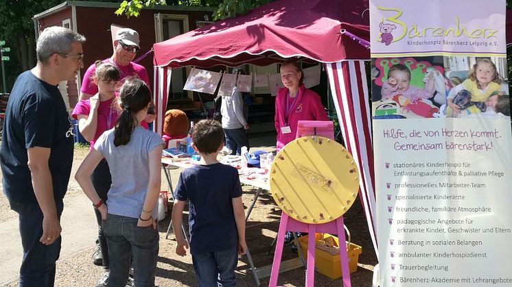 Markkleeberger Stadtfest und Highland Games: Ehrenamtler werben für Bärenherz