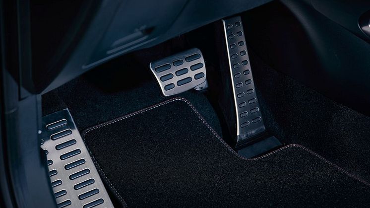hyundai-reveals-tucson-n-line-14_wid_1024