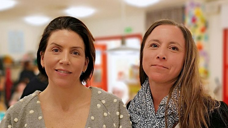 Jessica Cederborg är förskollärare och Sabina Djupenström SFI-lärare. Tillsammans jobbar de med språkutveckling på Öppna förskolan i Eslöv. 