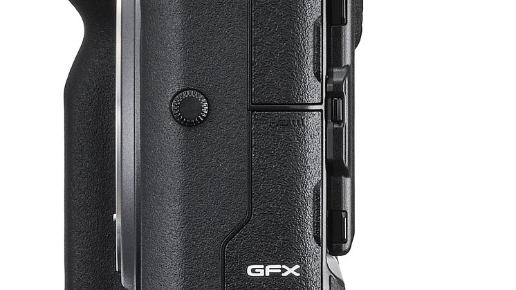 GFX 100 Left side with EVF