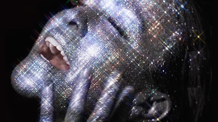 Alanis Morissette är tillbaka med nya albumet "Such Pretty Forks In The Road"