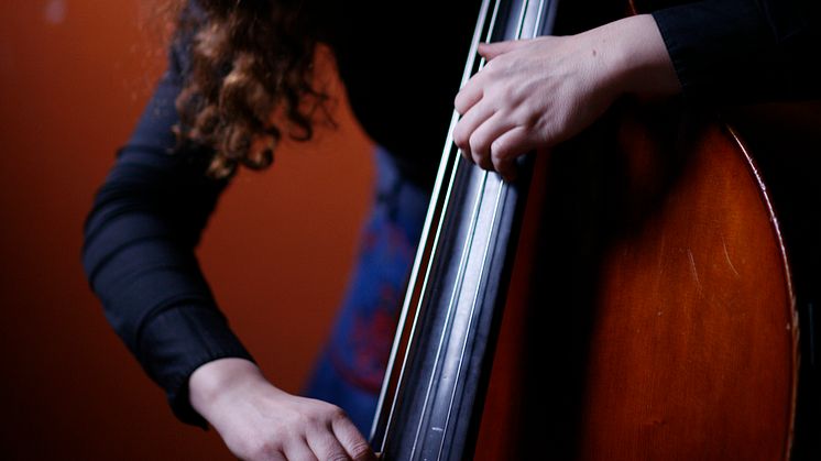 S​ex Unga Tonsättare Besöker Musica Vitae