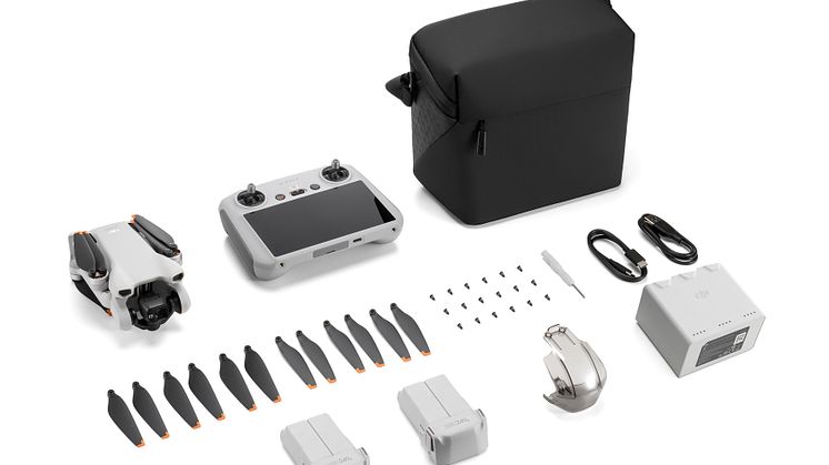 DJI Mini 3 Fly More Combo (DJI RC) - 2 of 4