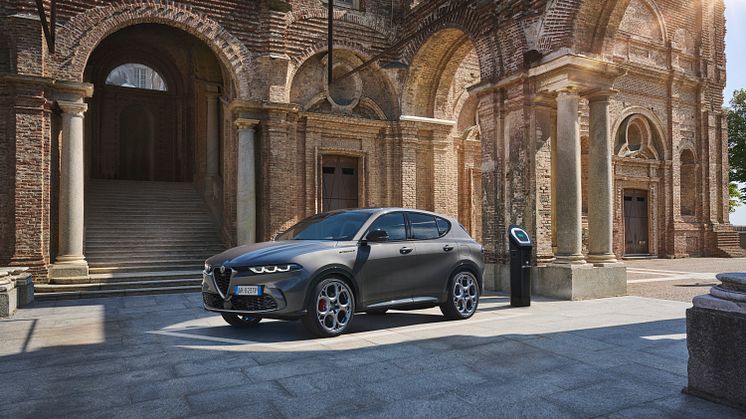 Den første elektrificerede Alfa Romeo - Tonale Plug-in Hybrid Q4