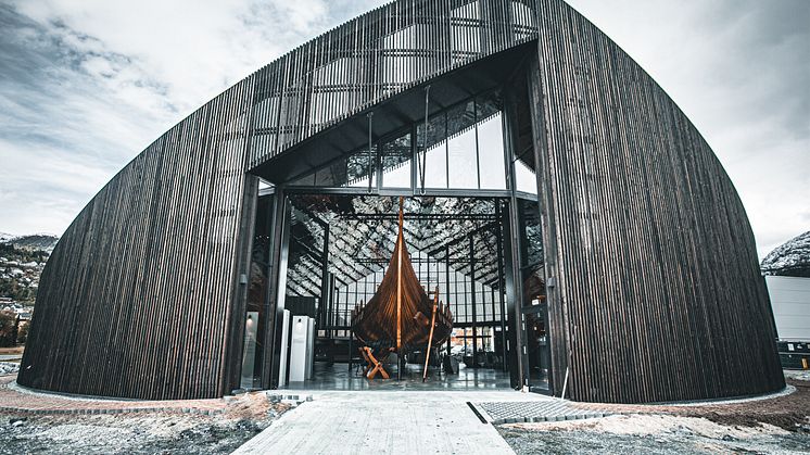 Sagastad is a new knowledge- and activity center in Nordfjordeid dedicated to the Viking Age
