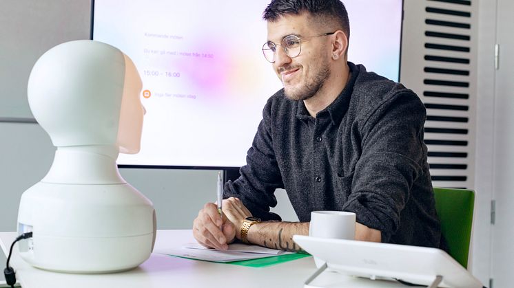 Tengai Unbiased den sociala intervjuroboten