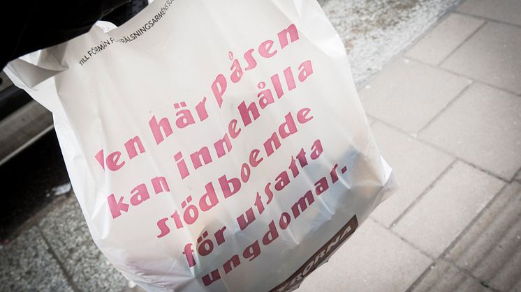 Myrornas överskott används i Frälsningsarméns sociala arbete.