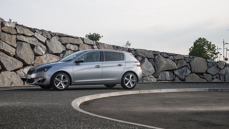 Nya Peugeot 308 