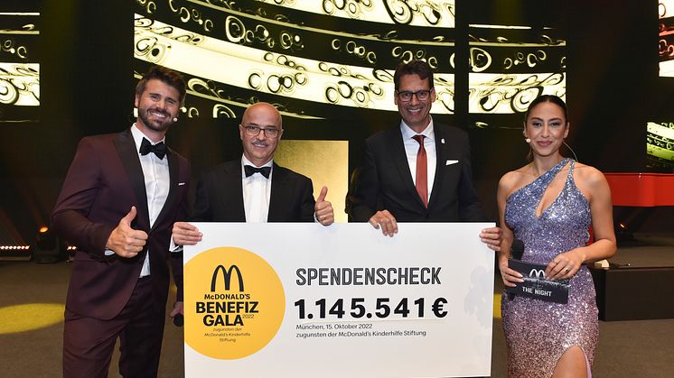 Auf der McDonald’s Benefiz Gala zugunsten der Kinderhilfe Stiftung kamen Spenden in Höhe von 1.145.541 Euro zusammen. Foto: BrauerPhotos / G.Nitschke für McDonald's Deutschland LLC