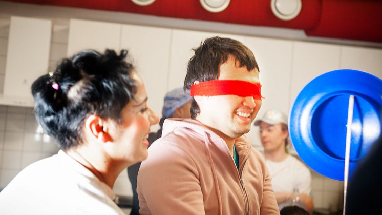 Foto Cecilia Nordstrand. Från en Clowner utan Gränser-workshop med ensamkommande ungdomar.
