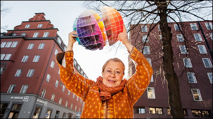 Färgsprakande nyanser på uppfinningsrikt Nördcafé