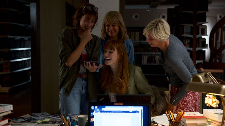 UNDTAGELSEN, Danica Curcic, Sidse Babett Knudsen, Amanda Collin og Lene Maria Christensen på settet