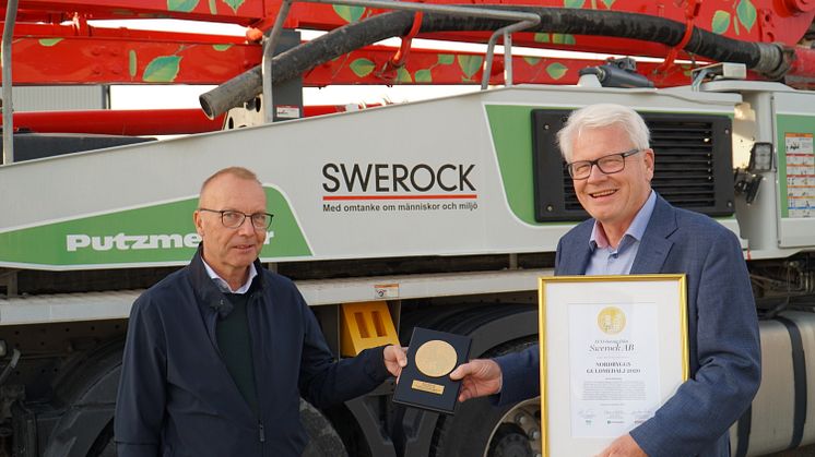 Nordbyggs Peter Söderberg tillsammans med Swerocks vd Karl-Gunnar Karlsson. 