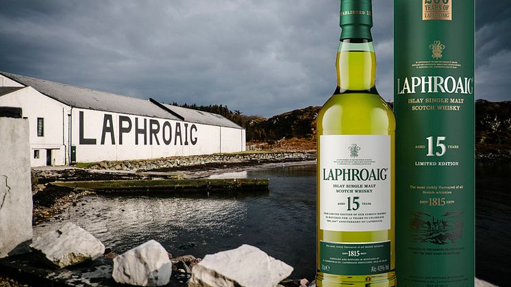 Laphroaig nylanserar en limiterad upplaga av Laphroaig 15YO för att fira 200-årsjubileum!
