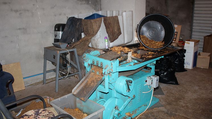Five arrested during cross-border tobacco raids