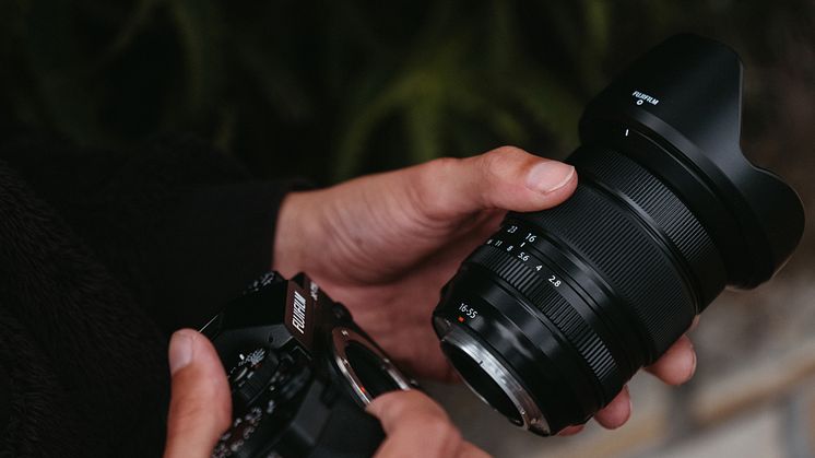 XF16-55mm-II_withpeople_05.jpg