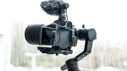 EOS R5 on Gimbal