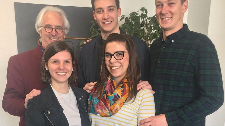 Stark als Team: Prof. Hans R. Kaufmann, Carolin Kaiser, Kalina Dimitrova, Philip Stockreiser, Mark Reiserer.